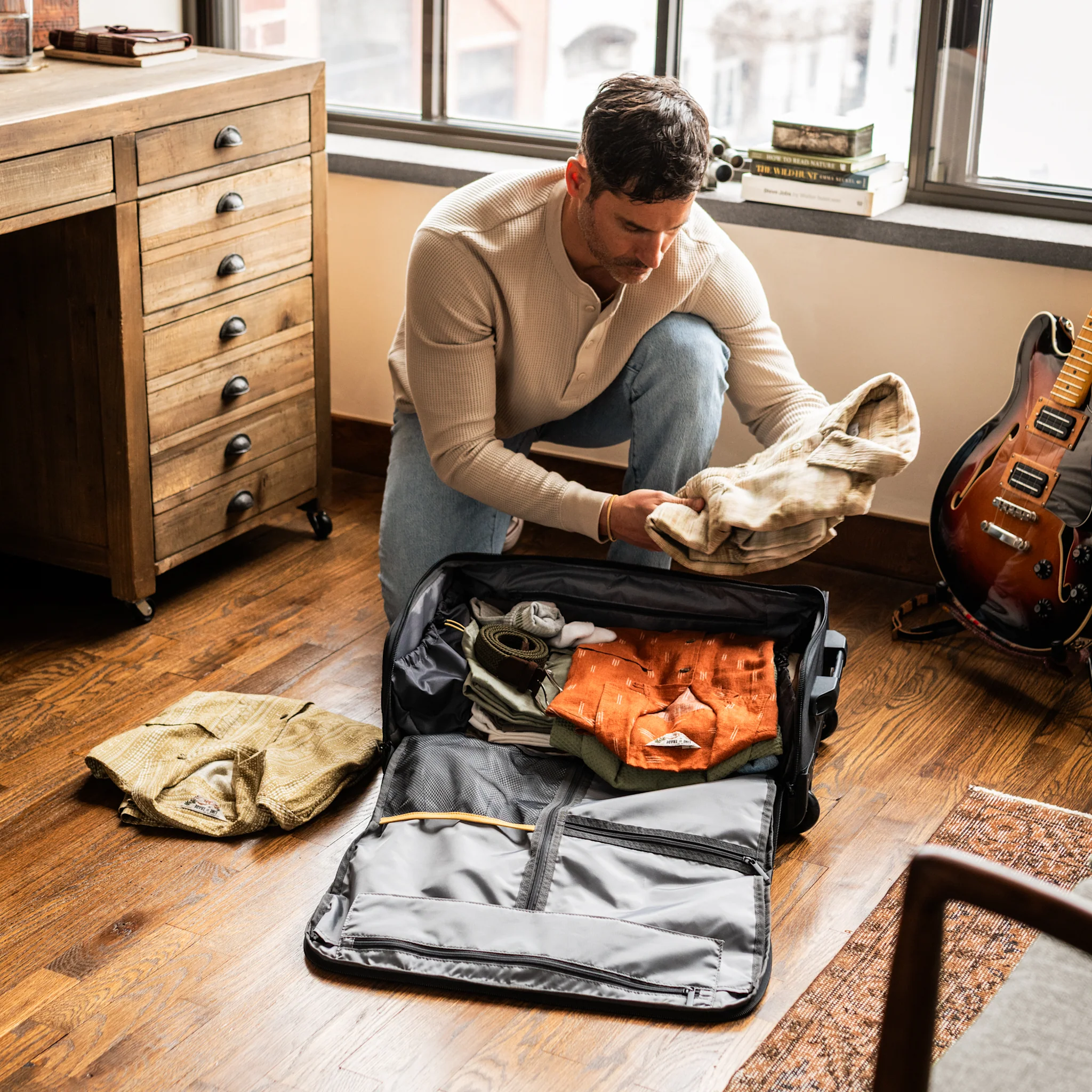 Carry-On Garment Roller - Image 4