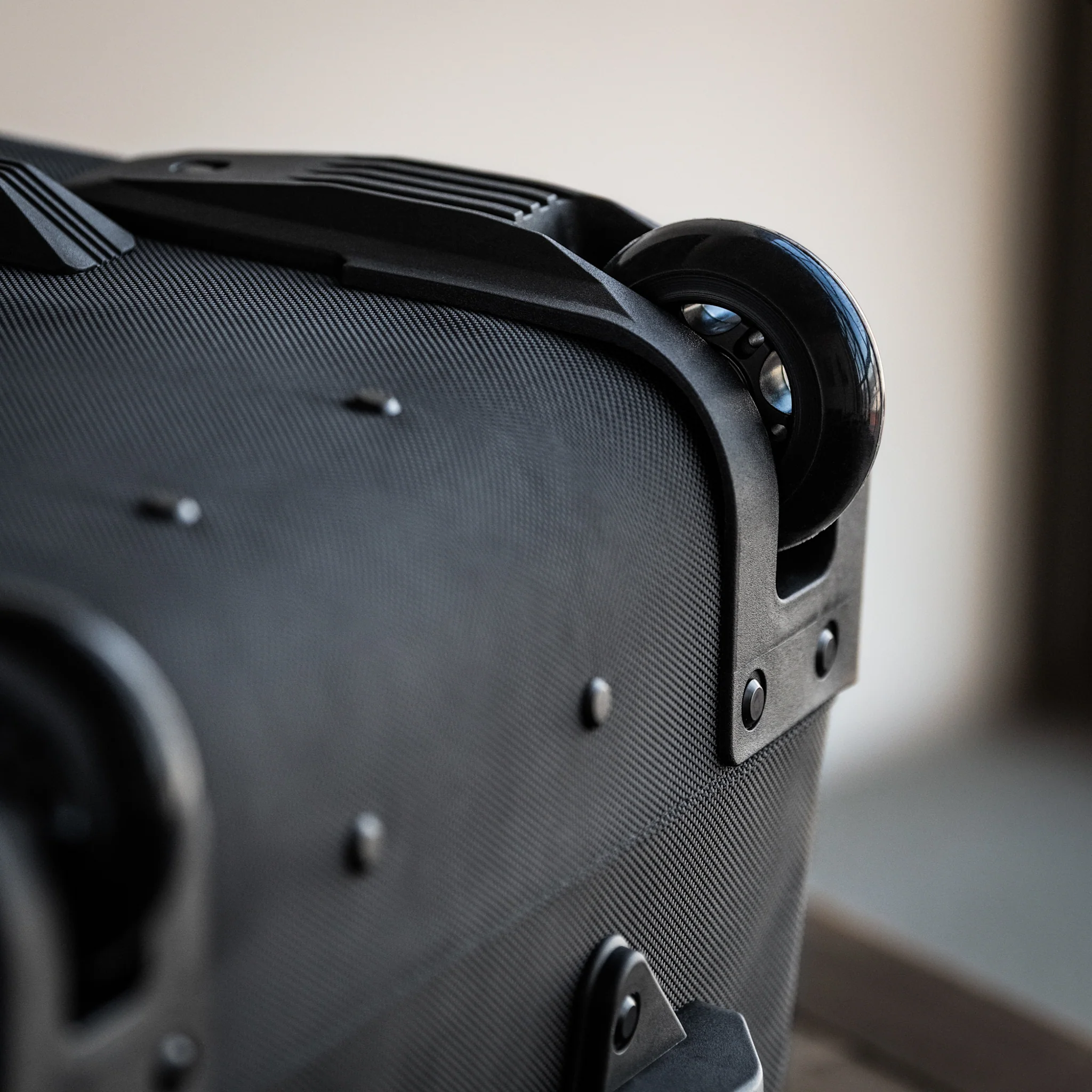 Carry-On Garment Roller - Image 9