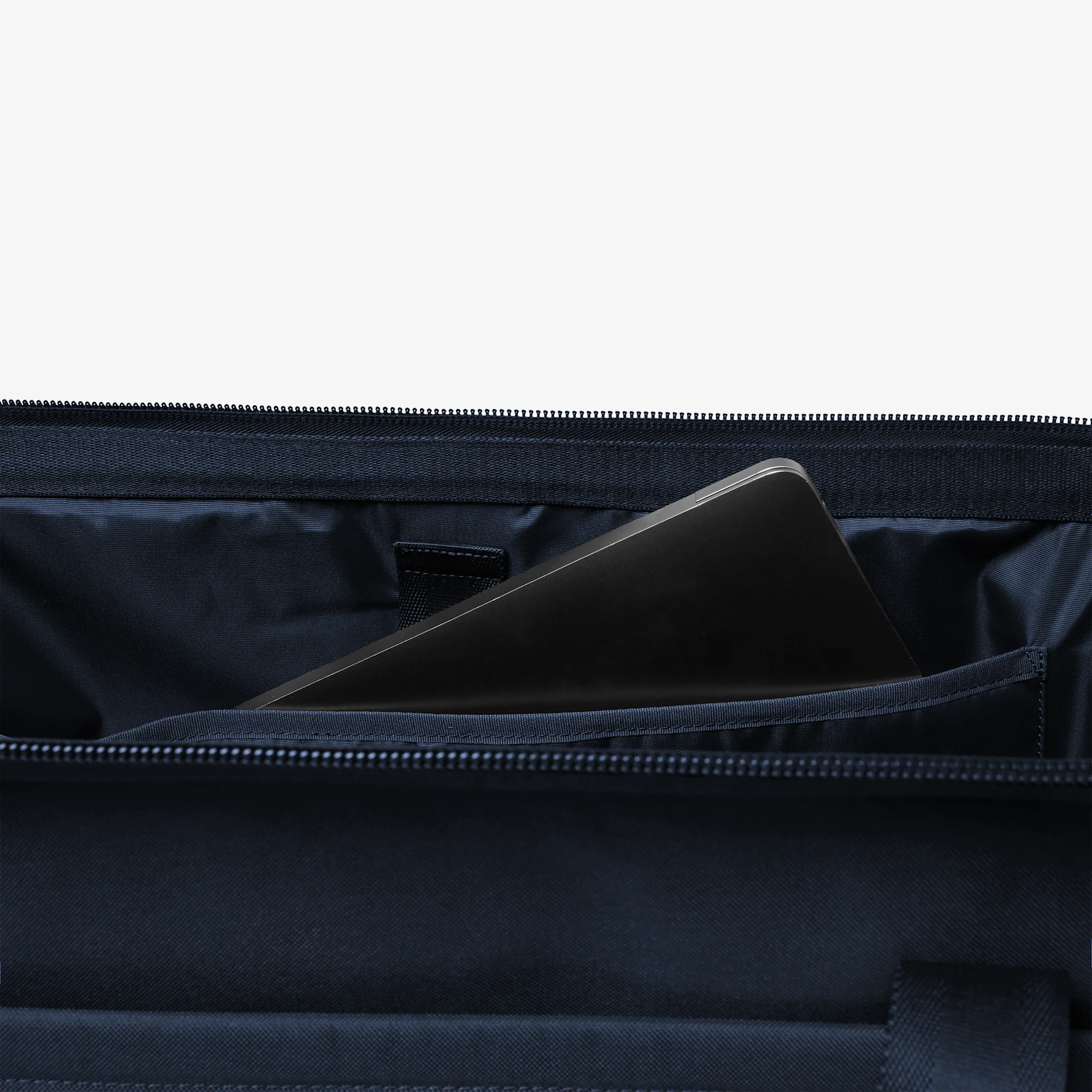 Double Decker Weekender 45L - Image 28