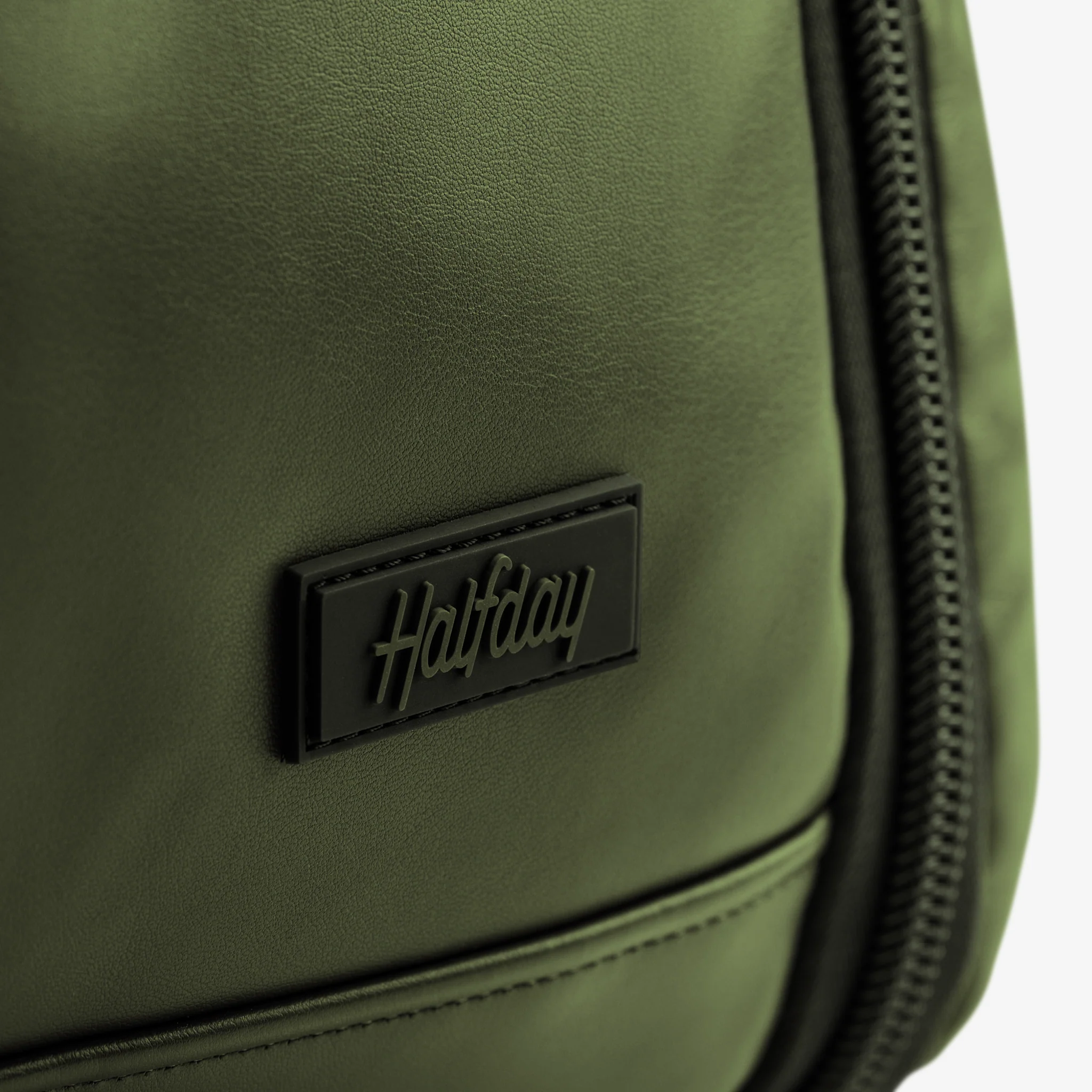 The Premium Garment Duffel 40L - Image 35