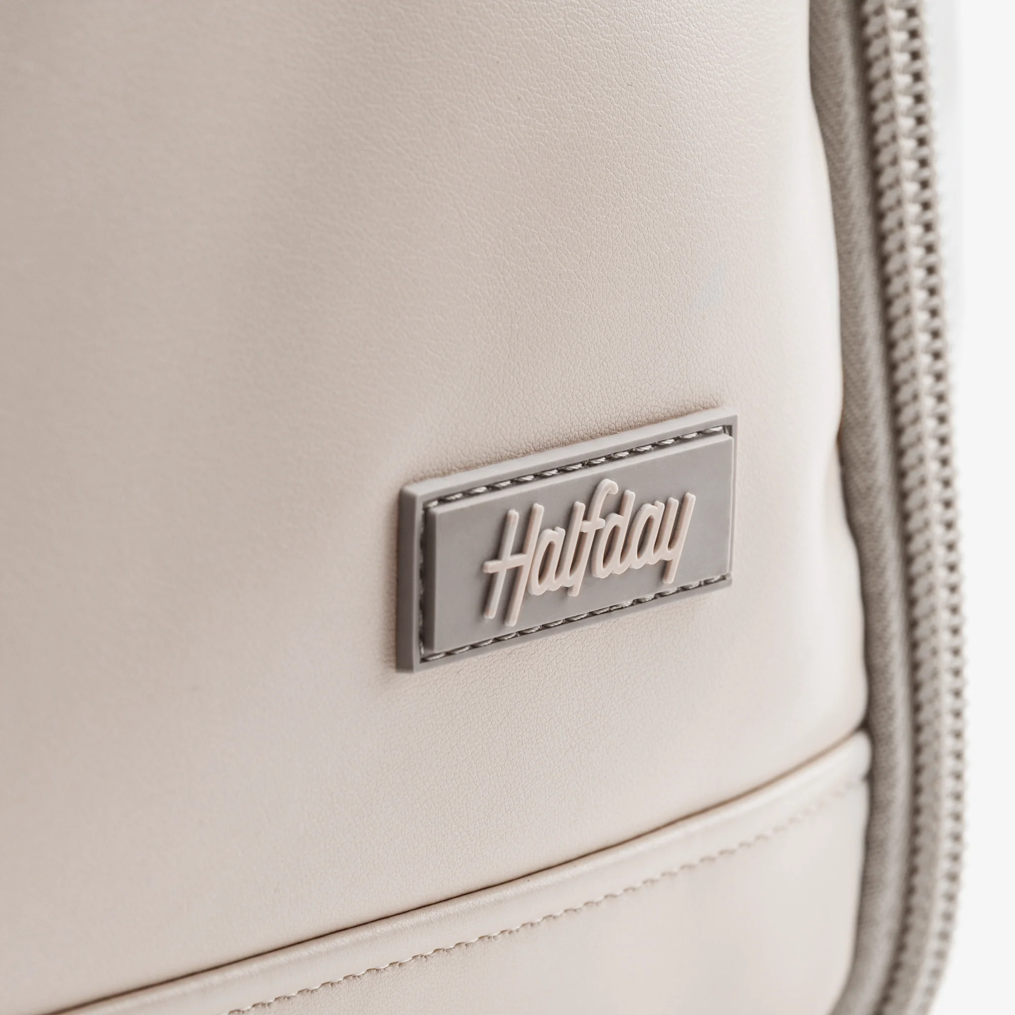 The Premium Garment Duffel 40L - Image 51