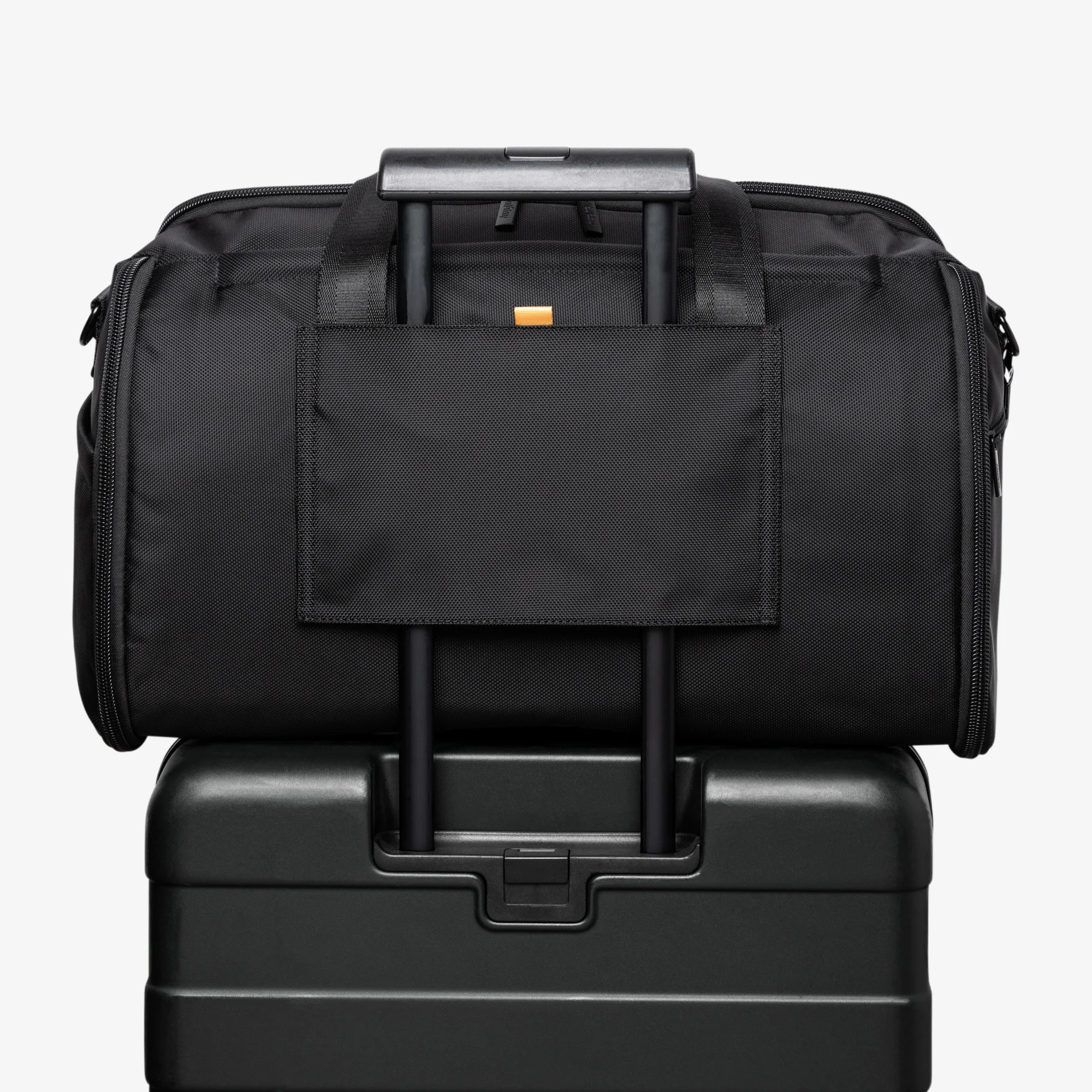 The Premium Garment Duffel 40L - Image 8