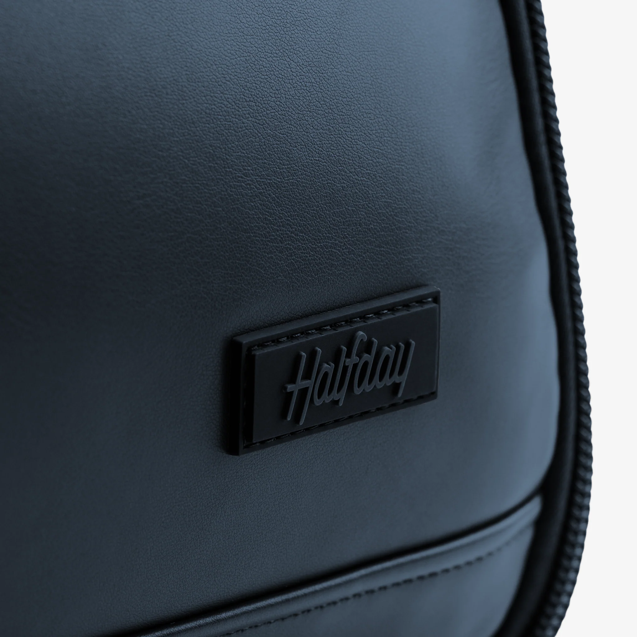 The Premium Garment Duffel 40L - Image 82