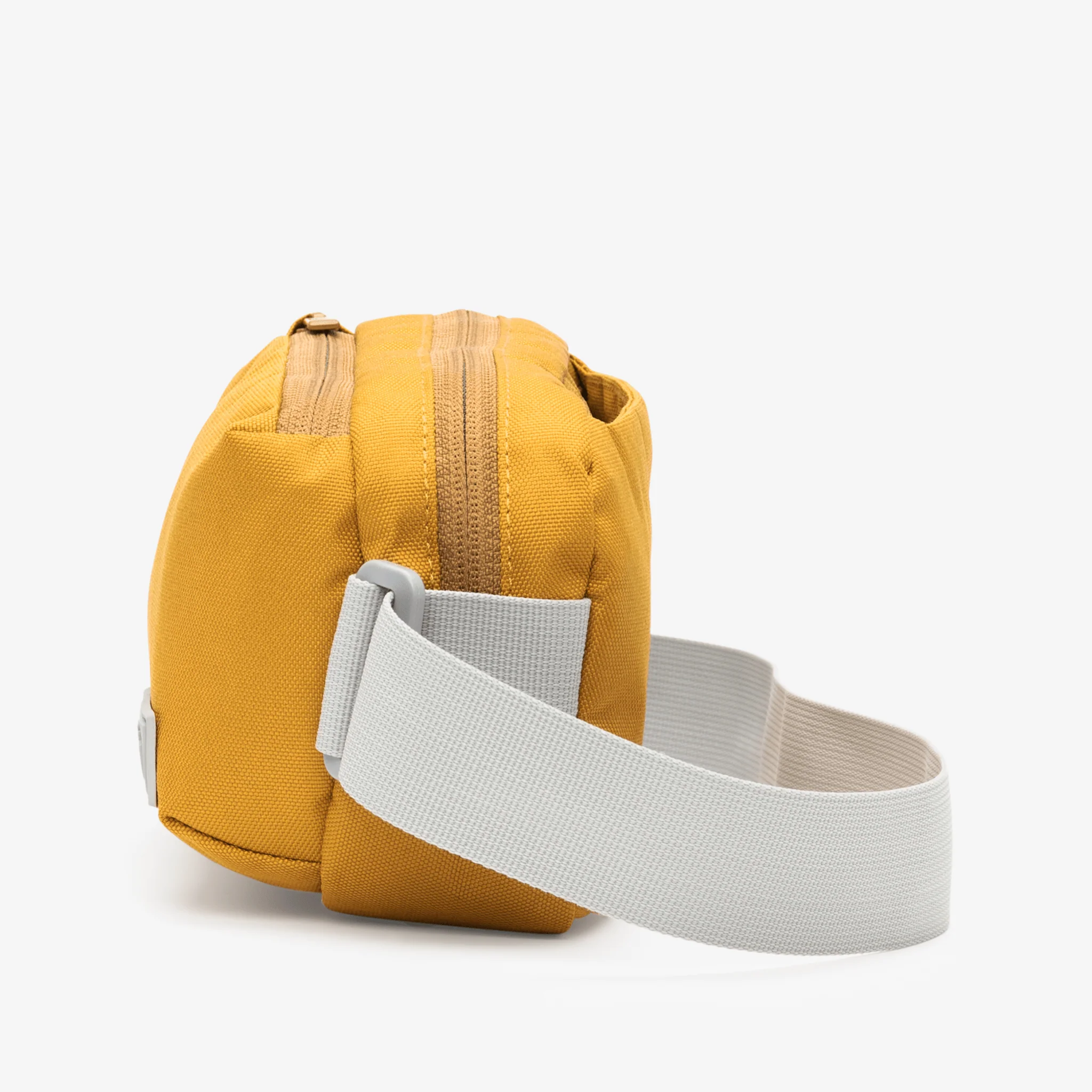 The Roamer Sling Bag - Image 32