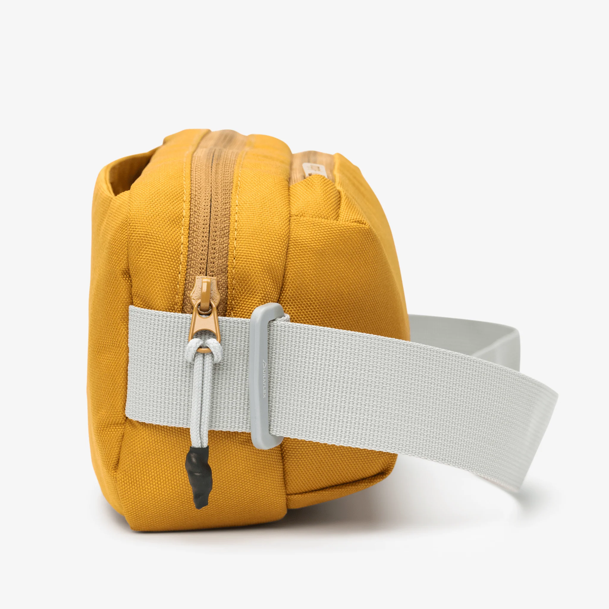 The Roamer Sling Bag - Image 37